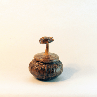 mushroom pottery by suzi wilson of pottery.cafe